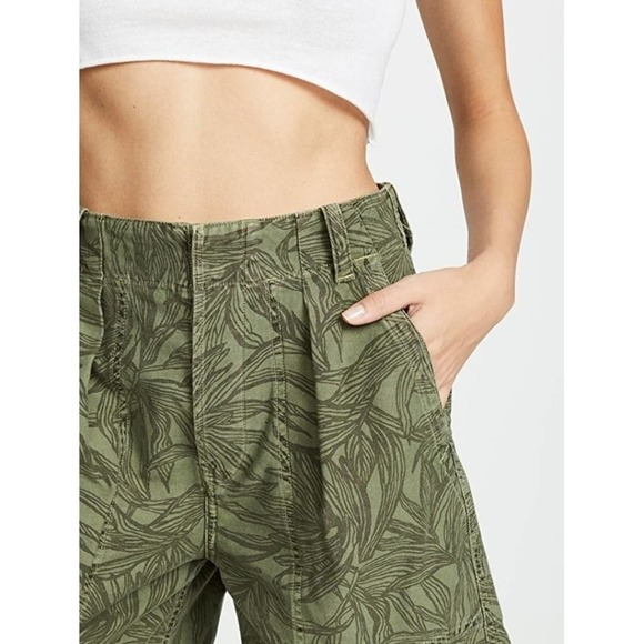 Citizens OF HUMANITY Cassidy Pleat Pocket Short size 30 new!!!‎ - Picture 5 of 10